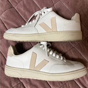 Veja White and Beige Sneakers like new